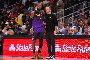 开云体育入口-詹姆斯播客连选2白人？帕金斯：为何不选杰弗森&amp;弗莱&amp;汉迪&amp;追梦？